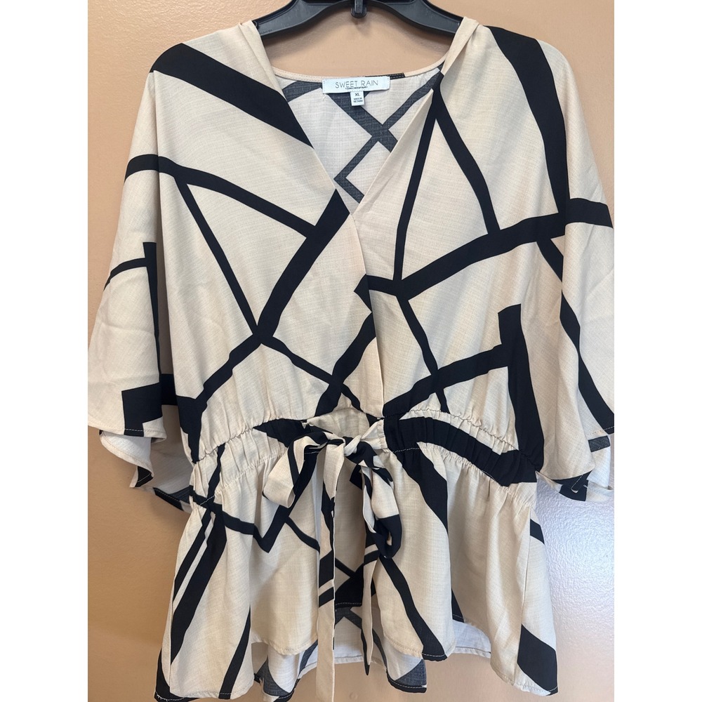 Sweet Rain Geometric Abstract V-Neck Peplum Top Cream Black XL Tie Waist Blouse